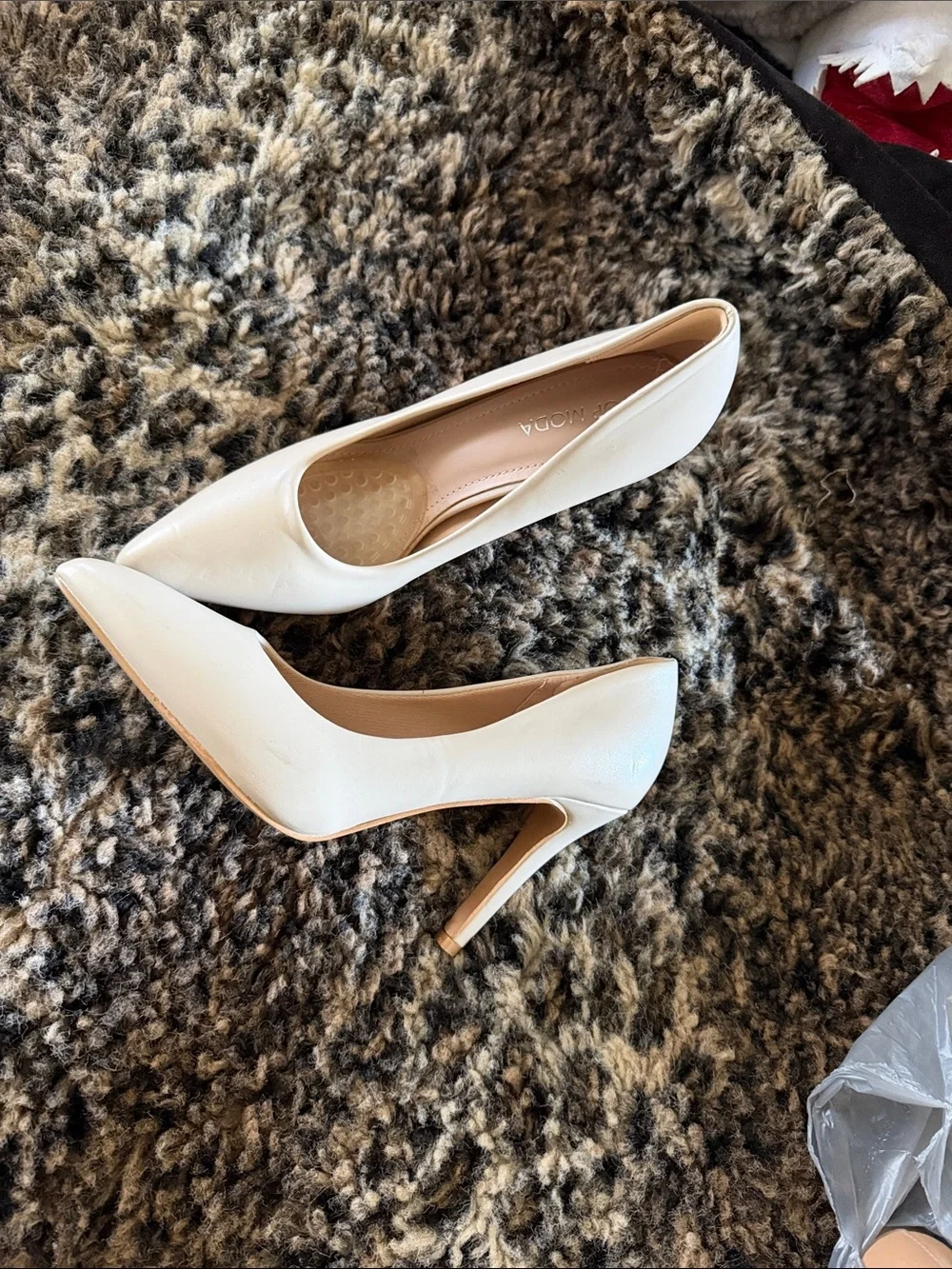 TOP Moda Cream Pointed Toe Stiletto Pumps